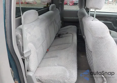 1998 GMC Sierra 1500 Sl Wideside z USA, uszkodzony, nr VIN 2GTEK19R6W1511460